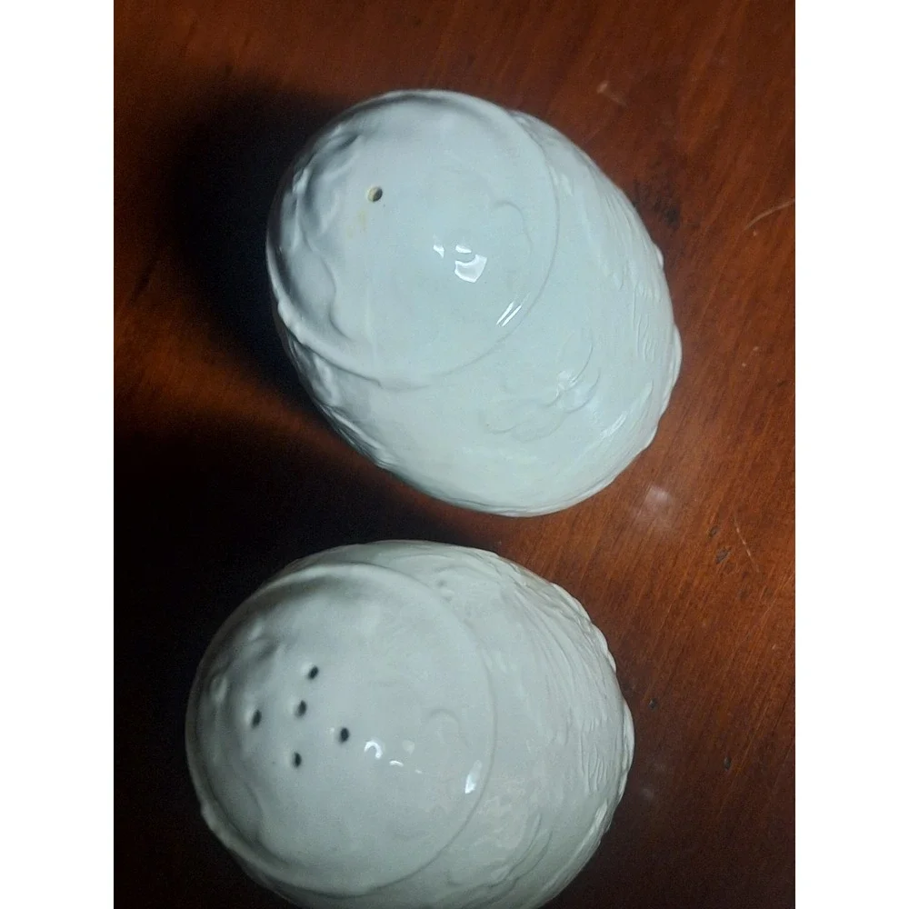 Ironstone salt and pepper shakers